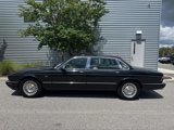Used 1998 Jaguar XJ8 L image 2