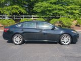 Used 2014 Toyota Avalon Limited image 3