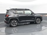 Used 2018 Jeep Renegade Sport w/ Power & Air Group image 4