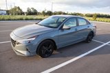 Used 2022 Hyundai Elantra SEL image 3