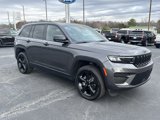 Used 2024 Jeep Grand Cherokee Altitude image 4