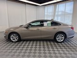 Used 2023 Chevrolet Malibu LT image 2