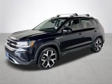 Used 2022 Volkswagen Taos SEL image 2