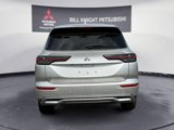 New 2025 Mitsubishi Outlander SE image 4
