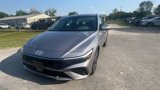 Used 2025 Hyundai Elantra SEL image 3