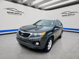Used 2013 Kia Sorento LX w/ Convenience Pkg image 2