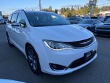 Used 2017 Chrysler Pacifica Limited w/ Tire & Wheel Group image 3