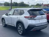 Used 2023 Nissan Rogue SV image 5