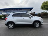 Used 2020 Chevrolet Trax LT w/ LT Convenience Package image 3