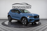 New 2025 Volvo XC40 B5 Plus w/ Climate Package image 3