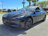Used 2021 Hyundai Elantra SEL w/ Convenience Package image 3