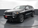 Used 2018 Jeep Grand Cherokee Limited w/ Trailer Tow Group IV image 6