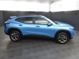 New 2025 Chevrolet Trax LT w/ LT Convenience Package image 6