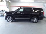 Used 2021 GMC Yukon Denali w/ Denali Premium Package image 3