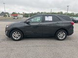 Used 2021 Chevrolet Equinox LS w/ LS Convenience Package image 4