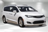 Used 2017 Chrysler Pacifica Touring-L Plus image 5