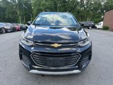 Used 2018 Chevrolet Trax LT w/ LT Convenience Package image 3