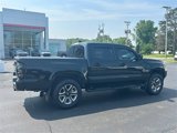 Used 2017 Toyota Tacoma Limited image 4