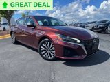 Used 2024 Nissan Altima 2.5 SV image 2
