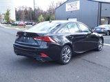 Used 2018 Lexus IS 300 image 4