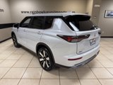 New 2025 Mitsubishi Outlander SE image 4