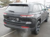 Certified 2023 Jeep Grand Cherokee Altitude image 2