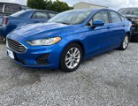 Used 2020 Ford Fusion SE image 3