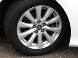Used 2020 Toyota Camry LE image 5