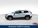 Used 2016 Jeep Cherokee Latitude image 4