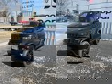 Used 2019 Jeep Grand Cherokee Laredo image 3