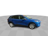 Used 2022 Ford Escape SE image 2