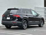 Used 2022 Volkswagen Tiguan SE image 5