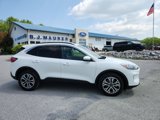 Used 2020 Ford Escape SEL image 2