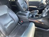 Used 2017 GMC Yukon XL SLT w/ Open Road Package image 5