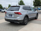 Certified 2021 Volkswagen Tiguan SE w/ Panoramic Sunroof Package image 3