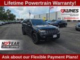 Used 2017 Jeep Grand Cherokee Altitude image 2