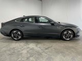 Certified 2024 Hyundai Sonata SEL w/ Convenience Package image 2
