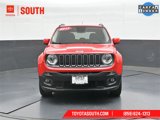 Used 2017 Jeep Renegade Latitude w/ Popular Equipment Group image 5
