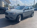 Used 2021 Jeep Cherokee Latitude Lux w/ Comfort/Convenience Group image 5