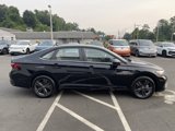 Used 2024 Volkswagen Jetta SE w/ Black Wheel Package image 5