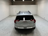 Used 2022 GMC Terrain SLE w/ Driver Convenience Package image 3