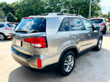 Used 2014 Kia Sorento LX w/ Premium Package image 3