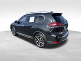 Used 2019 Nissan Rogue SL w/ Premium Package image 5