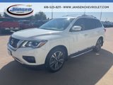 Used 2019 Nissan Pathfinder Platinum image 3