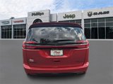 New 2025 Chrysler Pacifica Limited image 5
