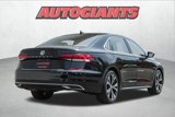 Used 2021 Volkswagen Passat 2.0T SE image 4