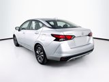 Used 2023 Nissan Versa SV image 5
