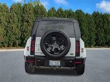 Used 2023 Land Rover Defender 90 X-Dynamic SE image 5