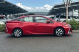 Used 2018 Toyota Prius Prime Plus image 3
