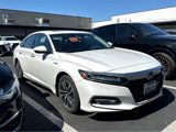 Used 2019 Honda Accord Touring image 2